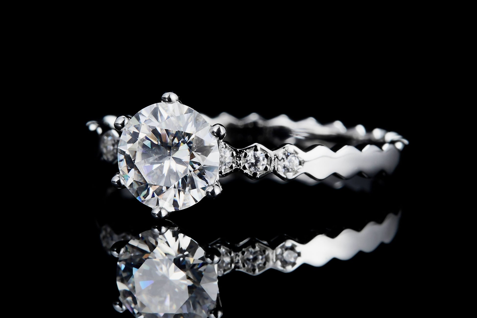 1 CT. round Moissanite Ring IMG 2