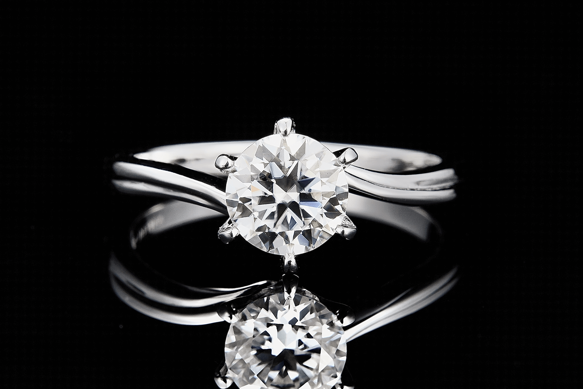 1 CT. round Moissanite Ring IMG 1