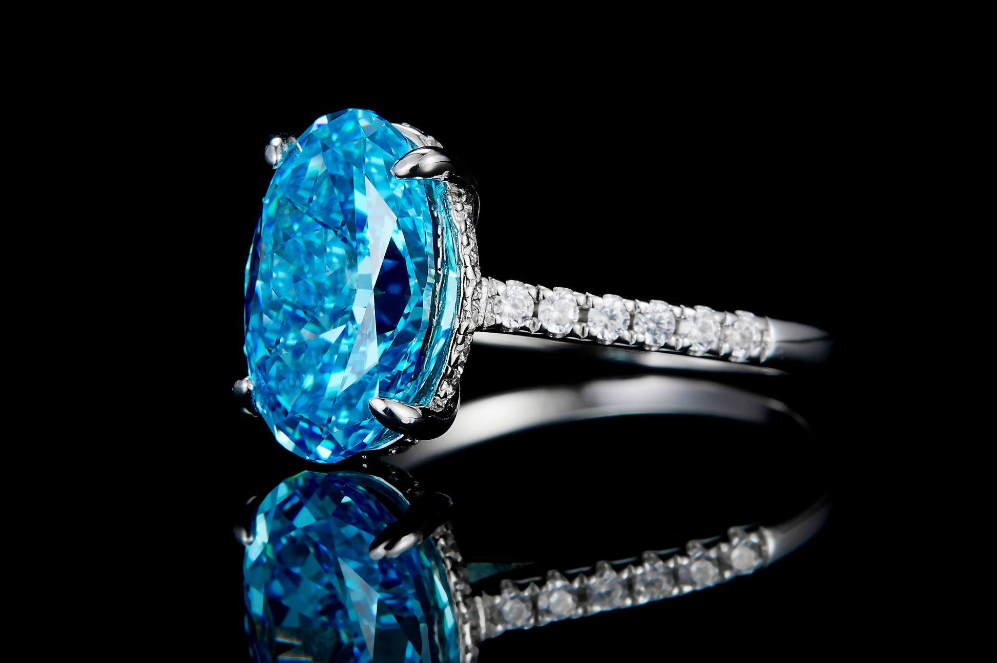 3 CT. zircon ring real shot IMG2