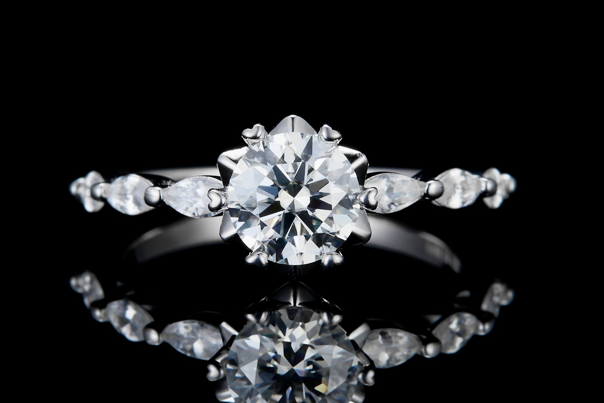 1 CT. round Moissanite Ring Real shot IMG 1