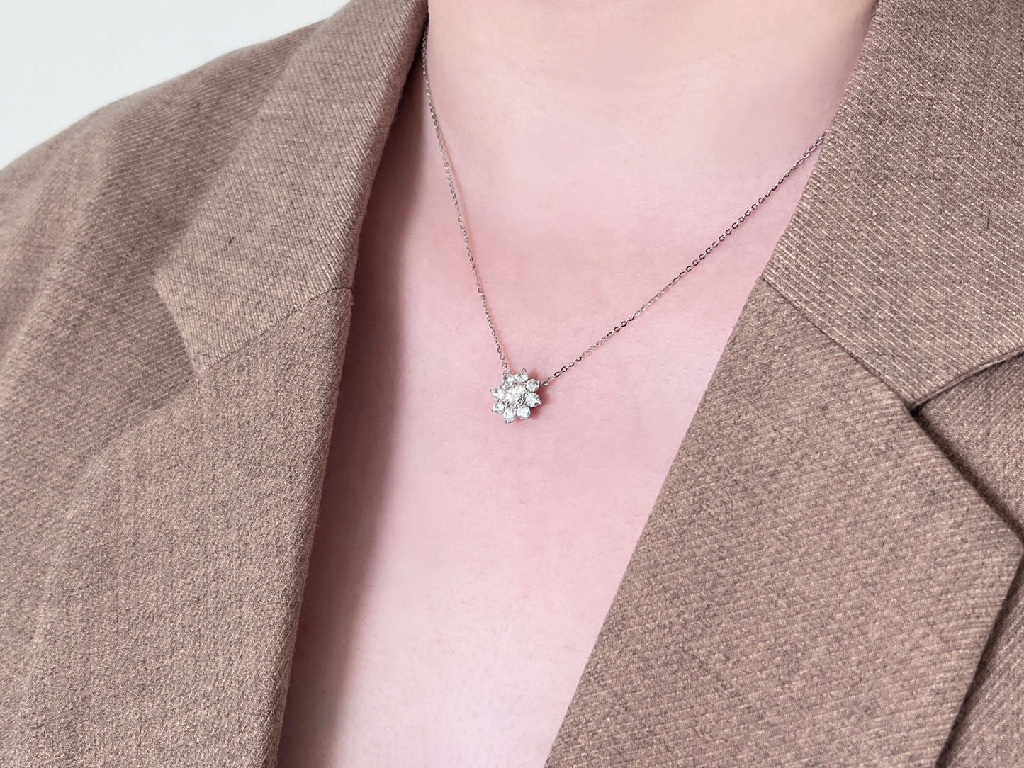 1 CT. round Moissanite Necklace Real shot IMG 4