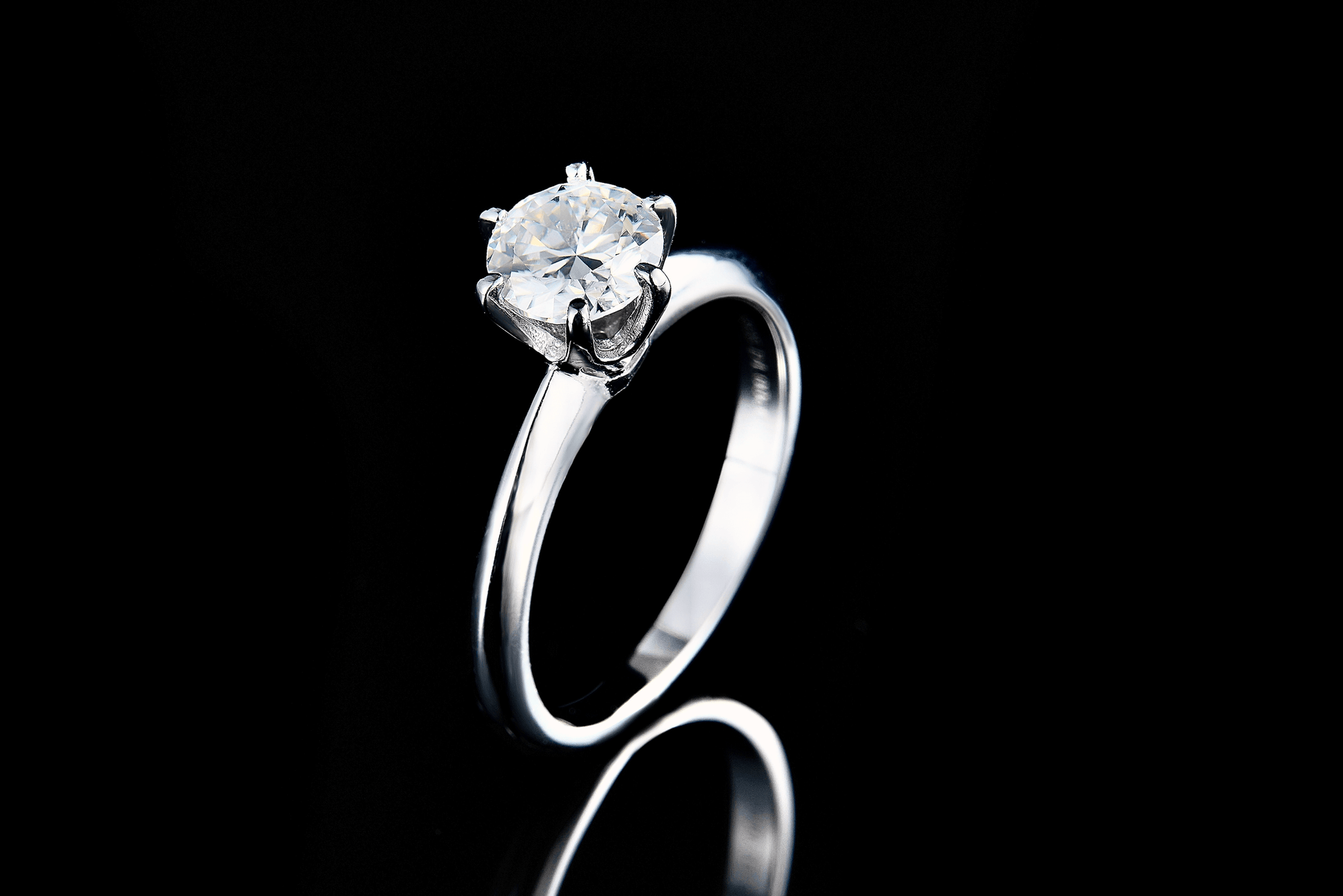 1 CT. round Moissanite Ring IMG 3