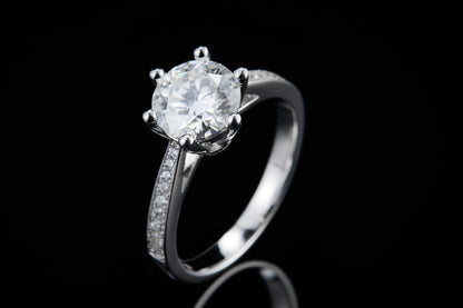 2 CT. round Moissanite Ring Real shot IMG 3