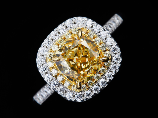 2 CT. cushion zircon Ring IMG 1