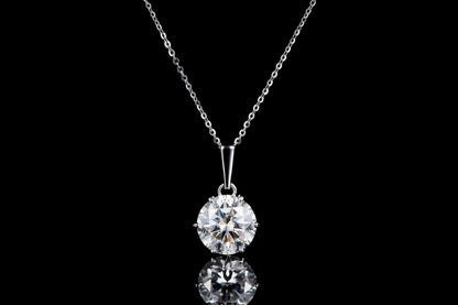 5 CT. round Moissanite Necklace Real shot IMG 1