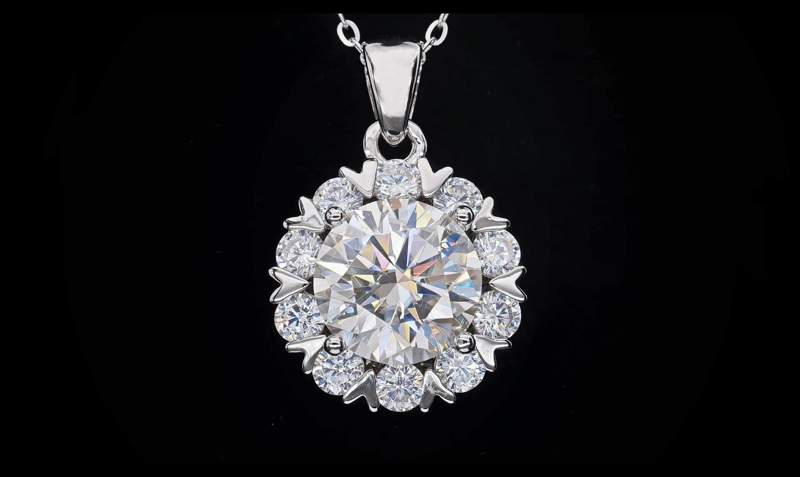 5 CT. round Moissanite Necklace Real shot  video 1